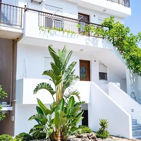 Nikitas Apartments&loft