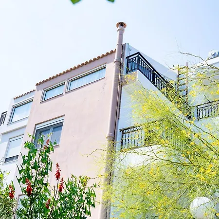 Nikitas & Loft Appartement *