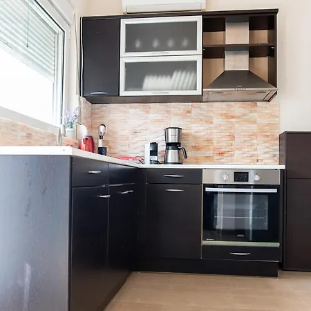 Nikitas Apartments&loft *
