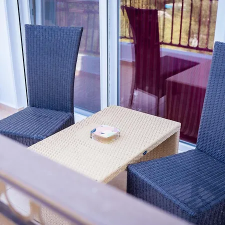 Nikitas Apartments&loft *
