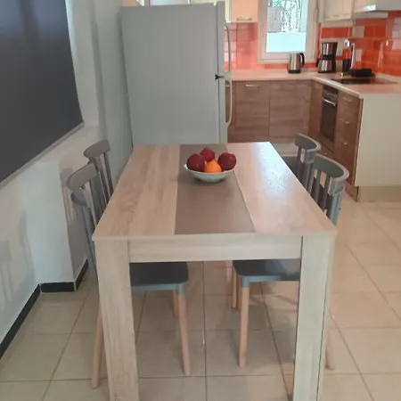 Nikitas Apartments&loft Apartamento *