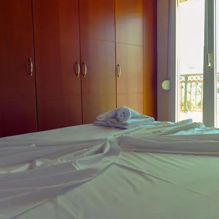 Nikitas Apartments&loft *