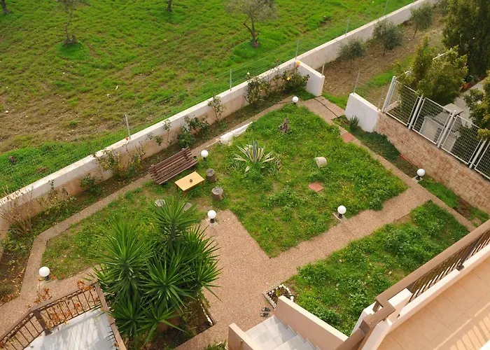 Nikitas & Loft 아파트 코스 타운